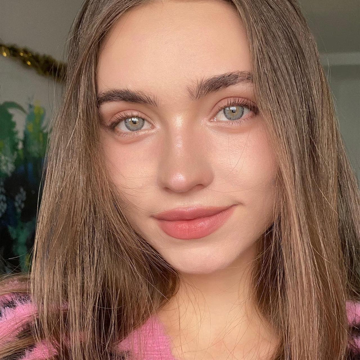SIRI GRAY